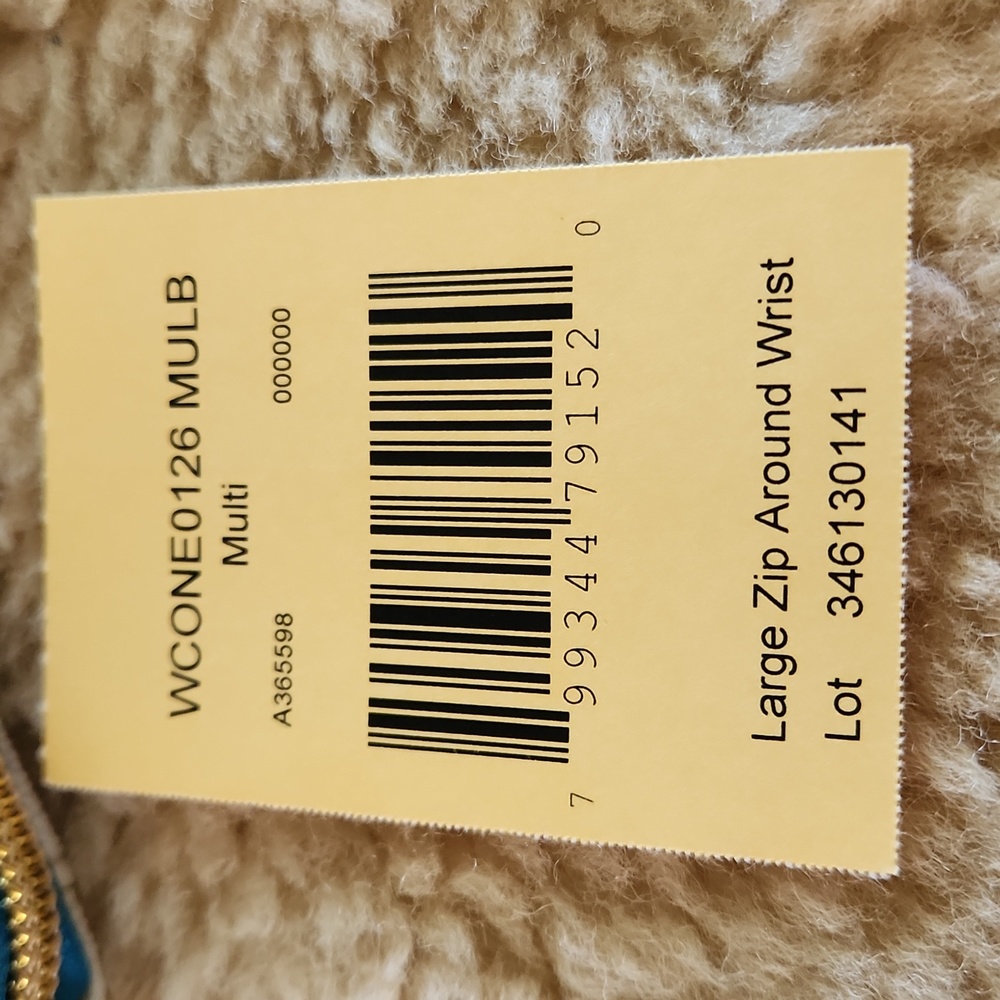 NWT Dooney & Bourke Snow Cone Large Zip Around Wallet/Wristlet ❄️ - Picture 16 of 16